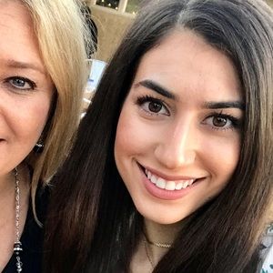 Meet your Posher, Monique